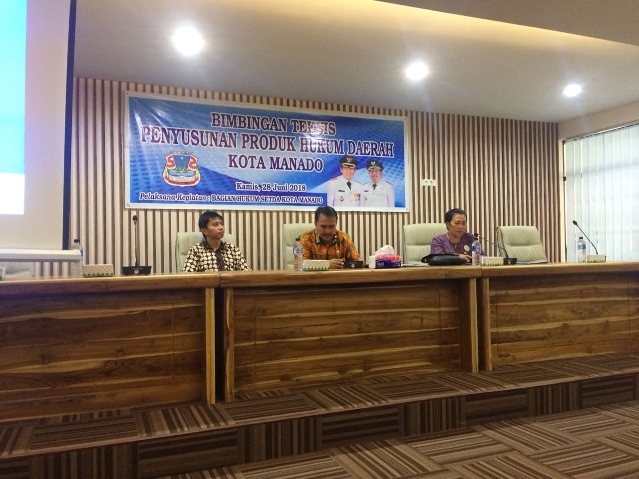 BIMBINGAN TEKNIS PENYUSUNAN PRODUK HUKUM DAERAH KOTA MANADO 89BimtekHukum.jpg